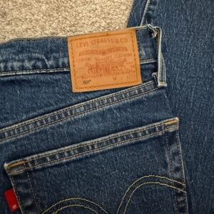 Levis 501 jeans